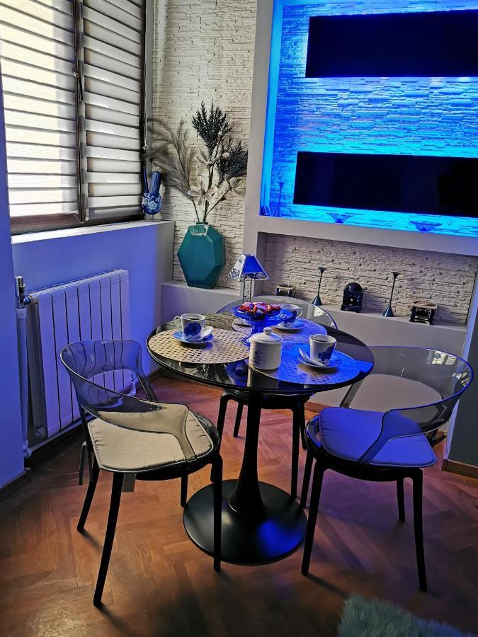 Crystal Central Apartment Braşov Extérieur photo