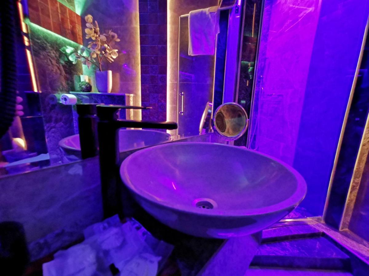Crystal Central Apartment Braşov Extérieur photo