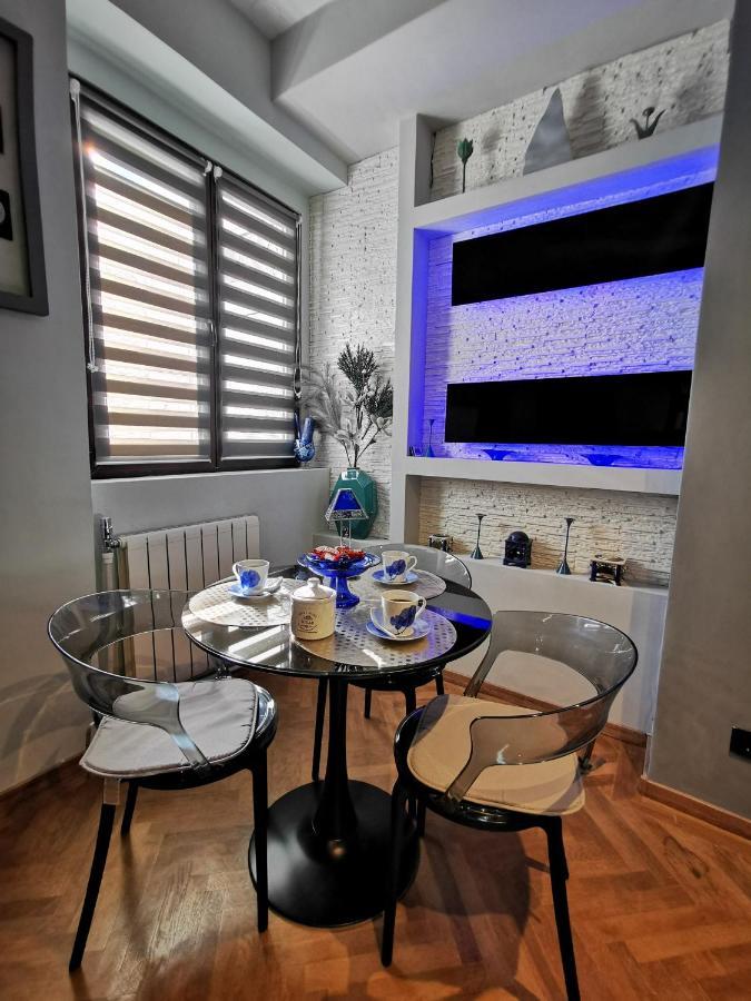 Crystal Central Apartment Braşov Extérieur photo