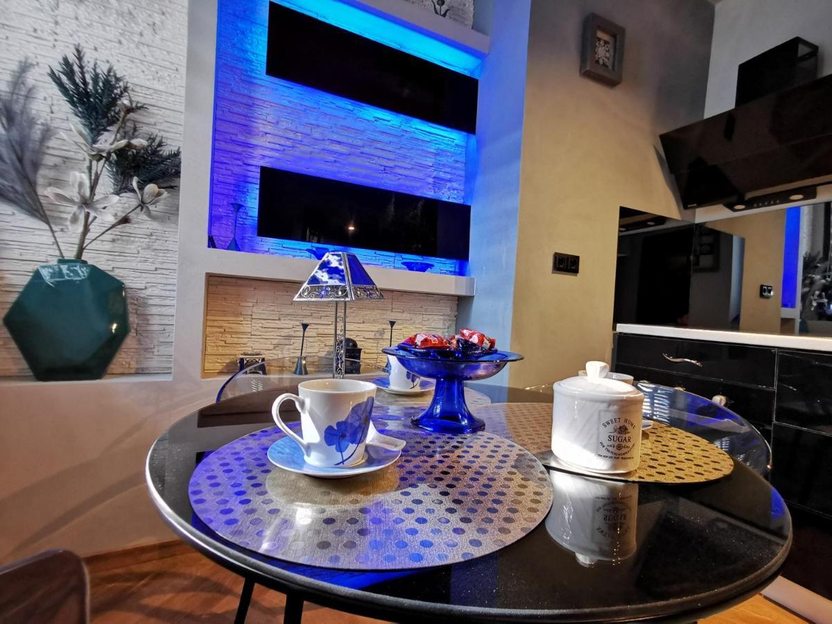 Crystal Central Apartment Braşov Extérieur photo